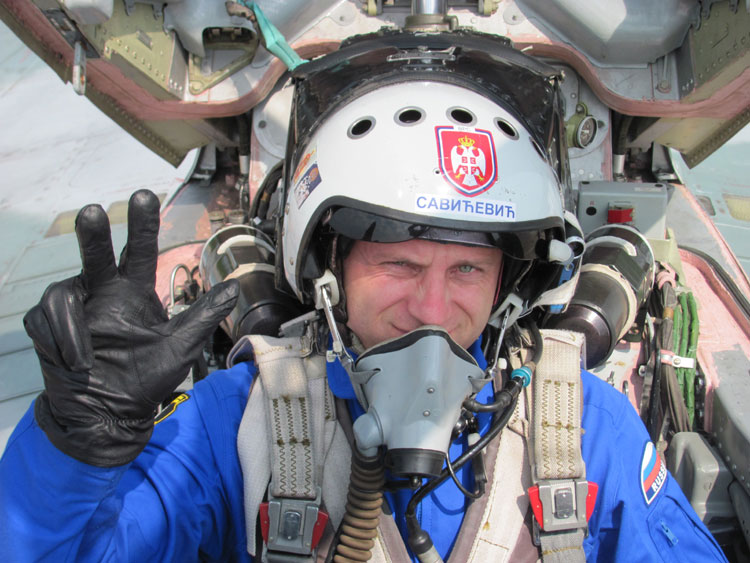 Поздрави за генерала Ратка Младића из стратосфере - граница космоса