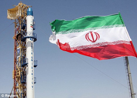 Иран се спрема да тестира космички носач ракета