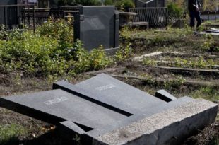 У јужној Косовској Митровици оскрнављено 90 одсто гробова