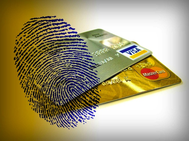 САД: Украдено 200 милиона долара са кредитних картица