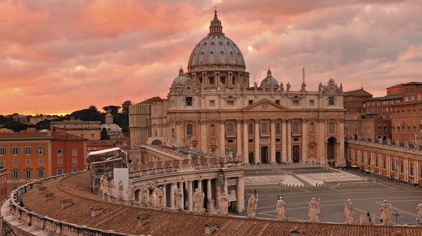 Велики процес у Ватикану: Међу оптуженима и кардинал због проневере, прање новца, преваре, изнуде