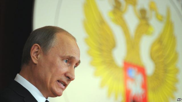 Путин забранио отварање филијала страних банака у Русији