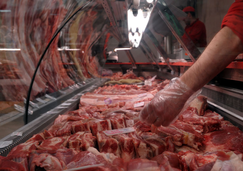 Цене скачу: Свињско месо поскупело 20%