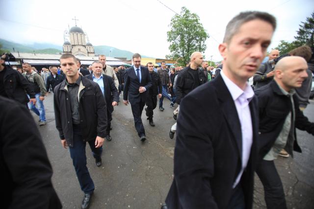 Вучићева батинашка банда увела страховладу међу Србима на Косову и Метохији