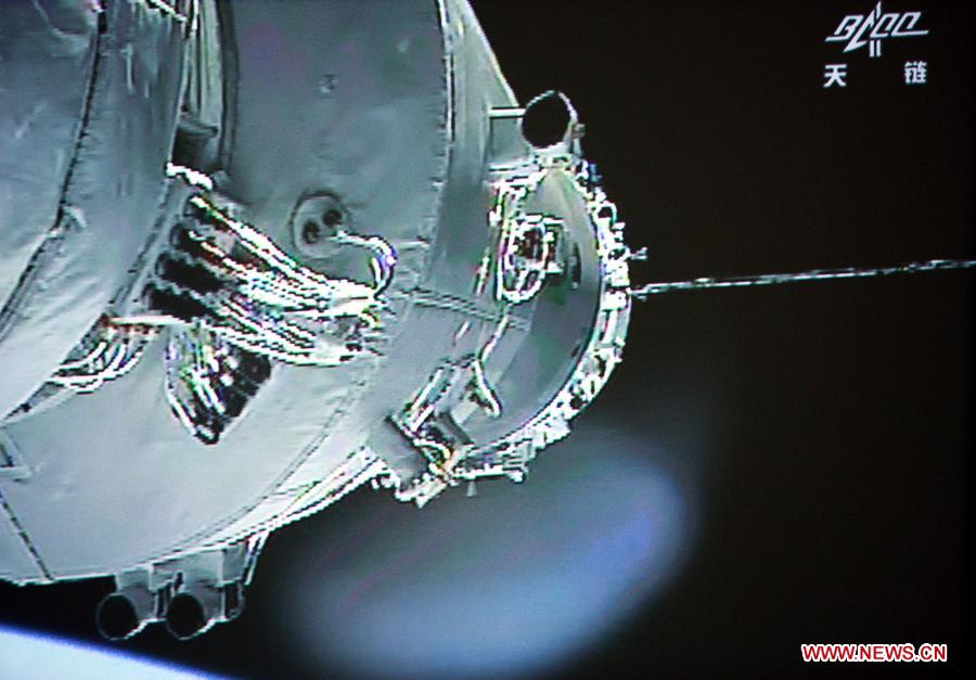 Кинески космички брод се успешно спојио с модулом у орбити