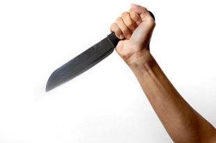 Мигранти напали полицију са ножевима у центру Београда, полицајац исечен ножем!