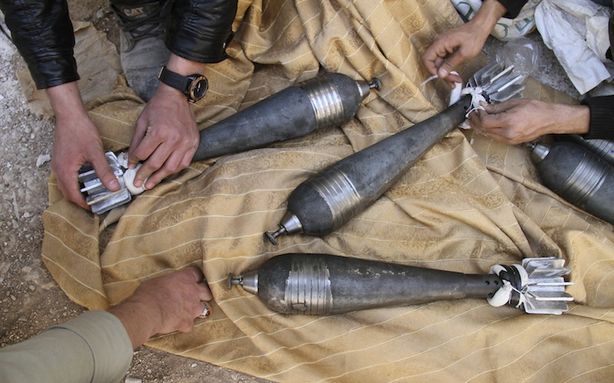 ЧУРКИН: Сиријски побуњеници су код Алепа употребили отровни гас сарин