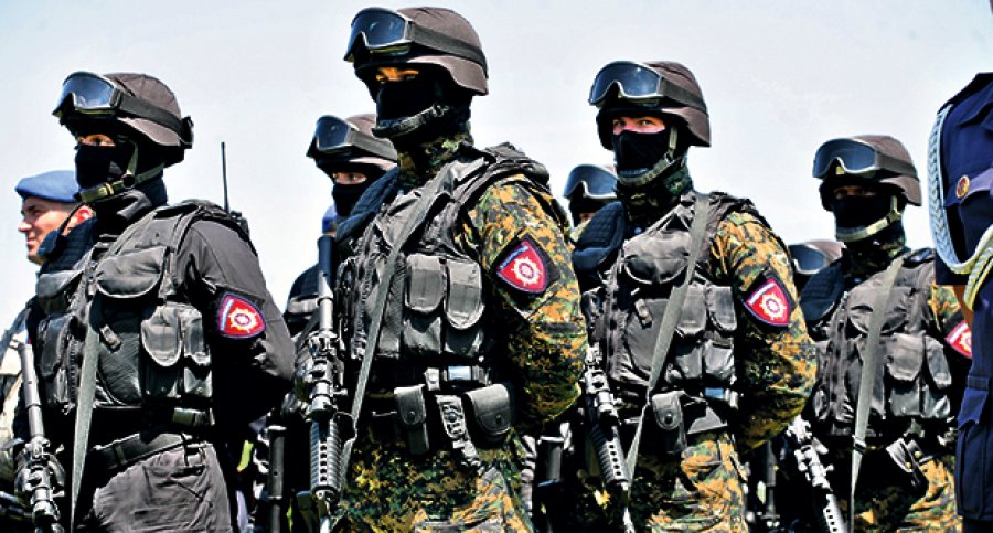 Суспендована петорица жандарма које је напао брат Александра Вучића