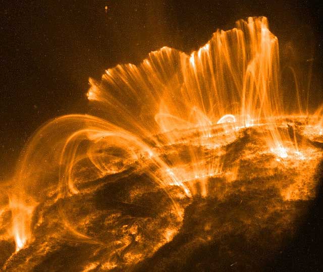 Магнетни полови Сунца ће ускоро заменити места