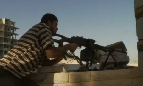 Сирија: Снајпериста једним метком ликвидирао двојицу терориста (видео)