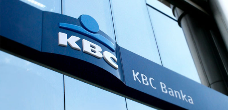 Краљево: Благајници КБЦ банке крали новац са девизних рачуна клијената