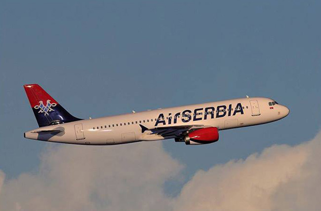 Авион Ер Србије због квара принудно слетео у Абу Дабију