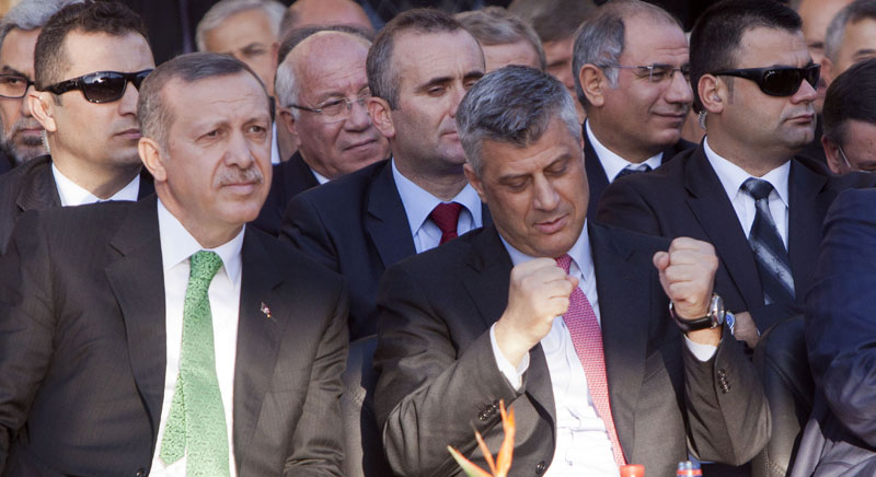 Ердогану одмах обезбедити два кубика "његове" земље, по могућству иловаче