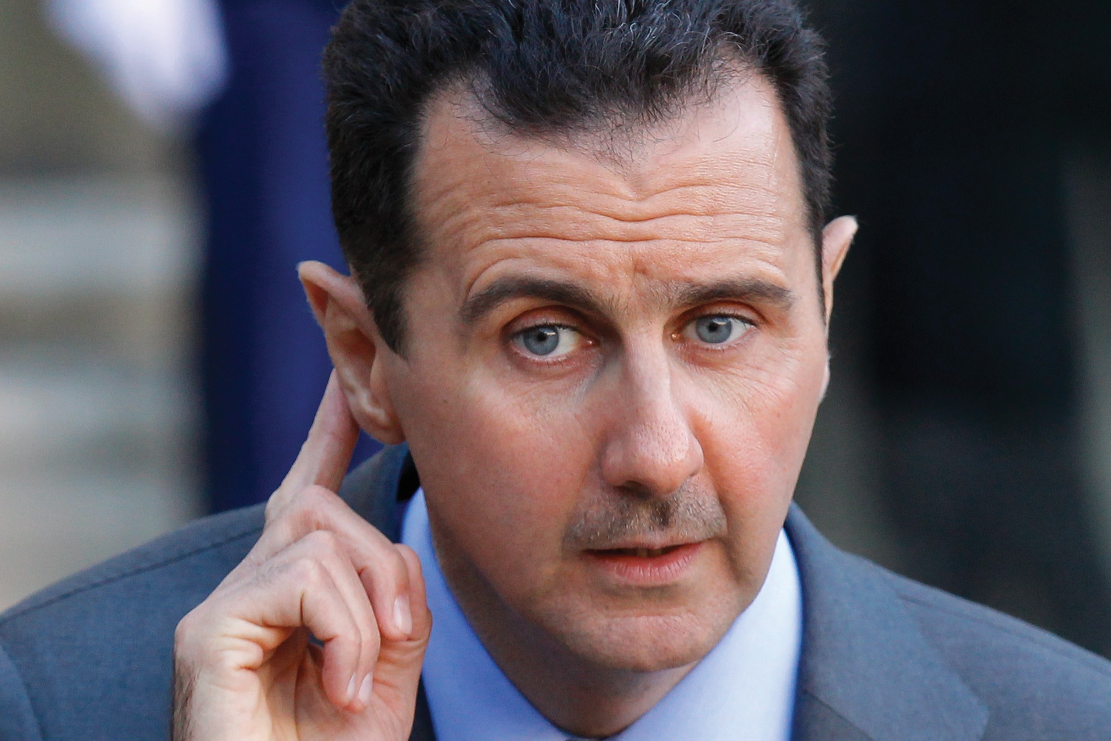 Стигло им из д...а у главу: Запад даје подршку Башару Асаду