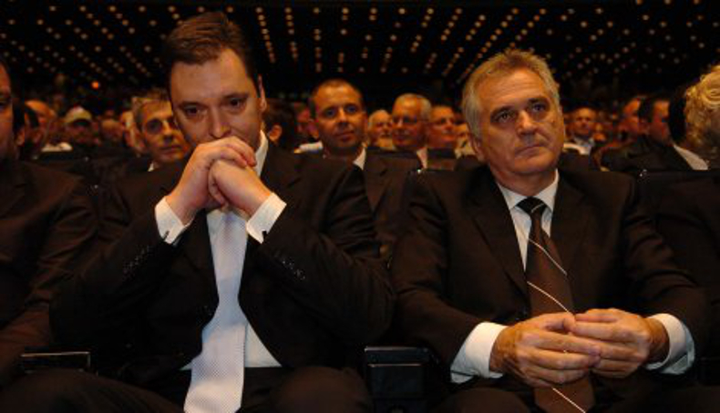 Да ли је Српска напредна странка пред распадом?