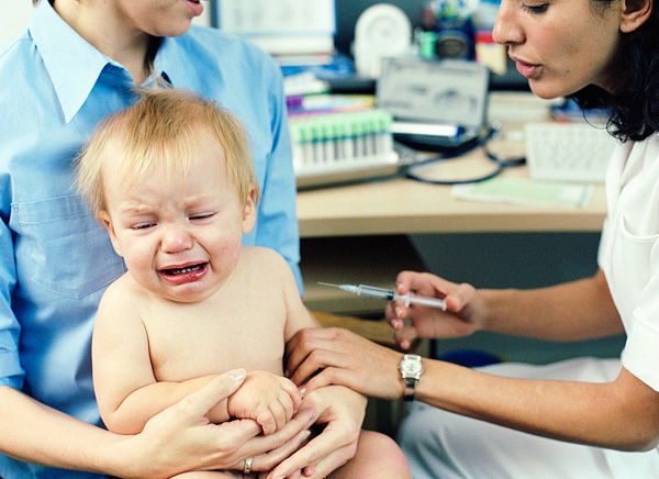 БиХ: После смрти бебе обустављено коришћење вакцине