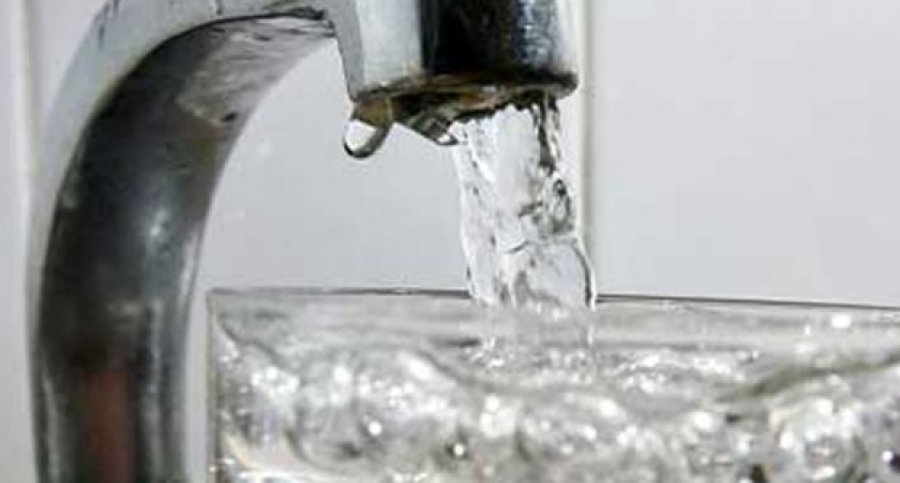 КАКВУ ВОДУ ПИЈЕМО: Неисправно 42 одсто градских водовода!