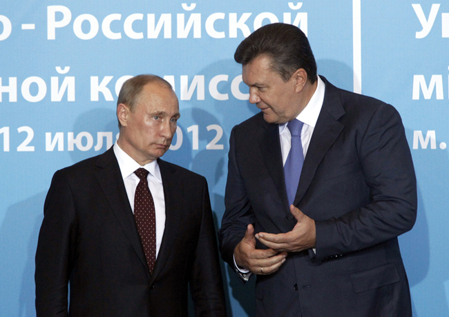 Хоће ли Јанукович схватити да треба – попут Јељцина – да пренесе власт на свог „Путина”?