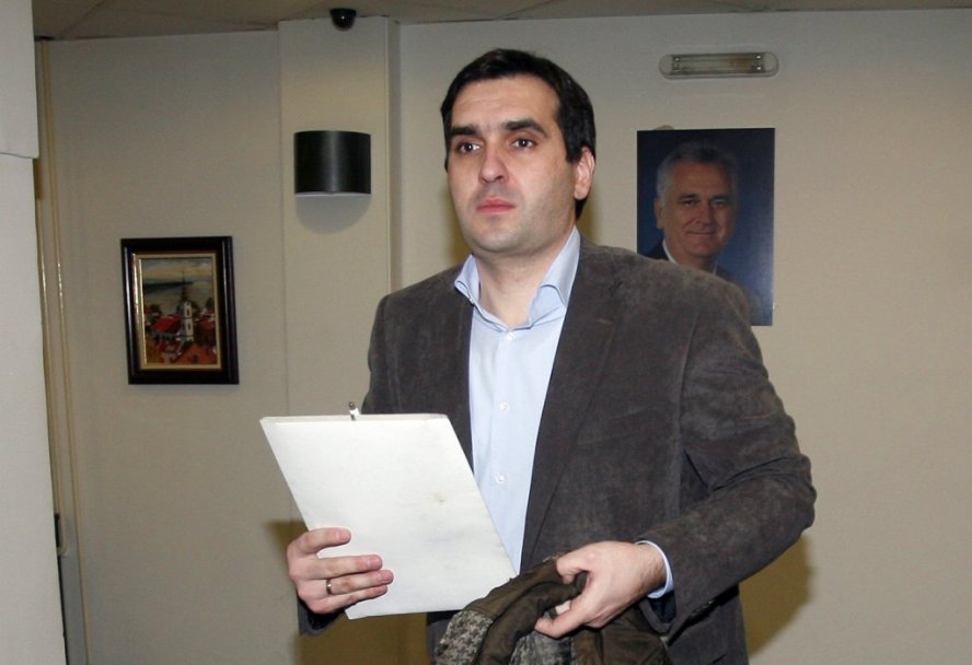 Радомир Николић и његови сарадници из СНС су довели Крагујевац до банкрота