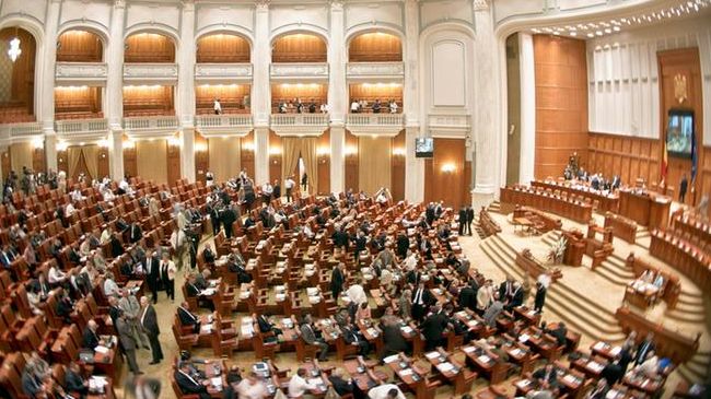 Румунија: Два министра поднела оставку