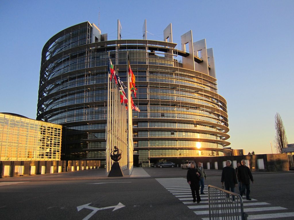 Европски парламент пред жестоком идеолошком прекомпозицијом
