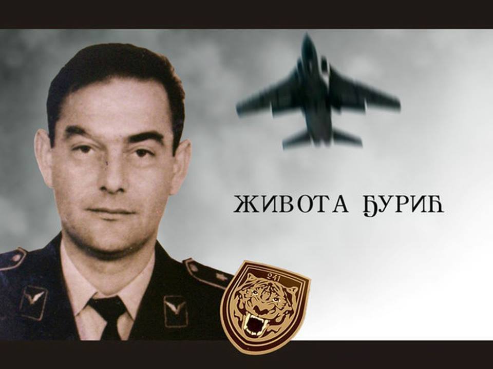 Живота Ђурић, први српски пилот који је свој живот оставио на небу за време НАТО агресије!