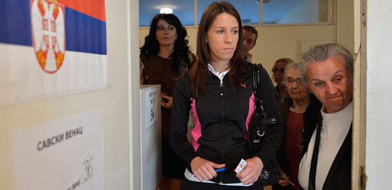 Српски режимски медији лажу! Излазност бирача на изборима је много већа него што они јављају!