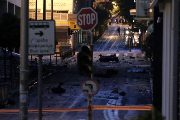 Повратак класног и идеолошког тероризма у Европу: Експлодирао аутомобил бомба у центру Атине!