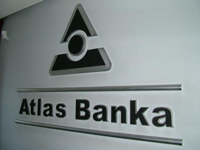 Централна банка Русије одузела лиценцу за рад црногорским банкарима