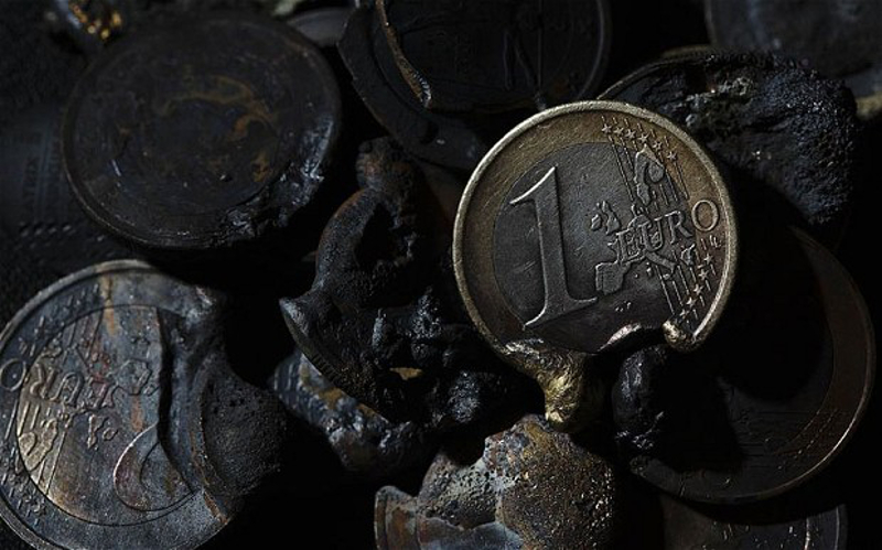 Марин Ле Пен позвала земље Европске уније да се одрекну евра