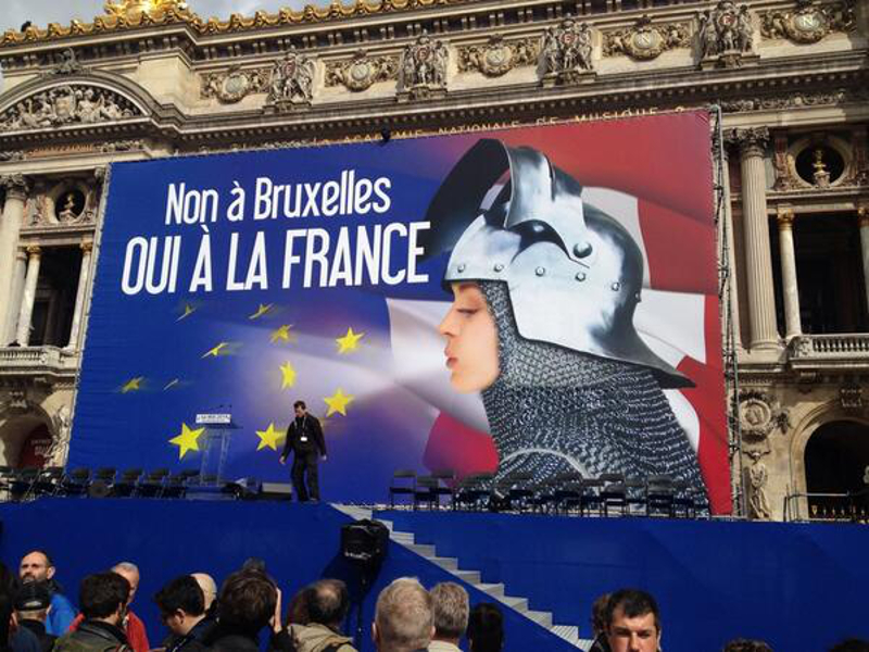 Француска десница осудила кијевску ЕУ-наци хунту!