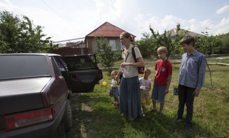 Славјанск: Кијевска ЕУ-наци хунта бомбардовала дечју болницу, жене и деца беже из града