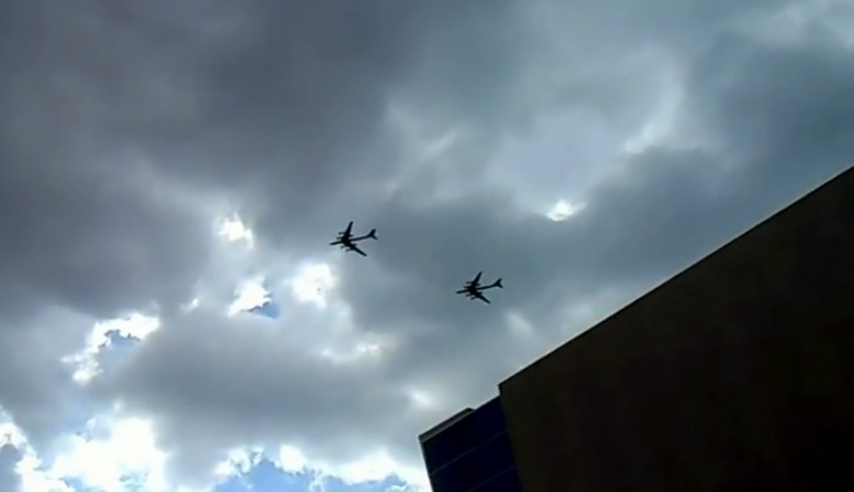 Стратешка авијација руске војске над Симферопољем! (видео)