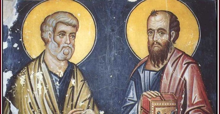 СПЦ и верници данас славе Петровдан, празник посвећен светим апостолима Петру и Павлу