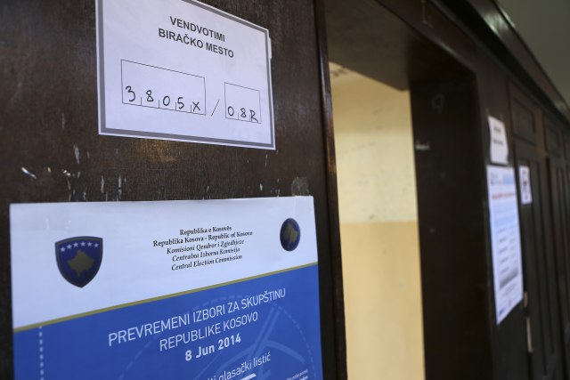 На шиптарским изборима на КиМ: До 15h гласало 27%
