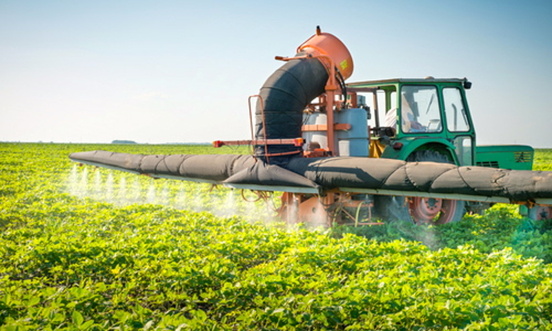 Како ГМО пољопривреда трује токове пијаће воде