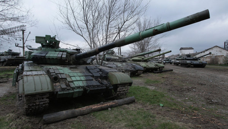 Командант украјинске јединице предао руским устаницима 248 тенкова