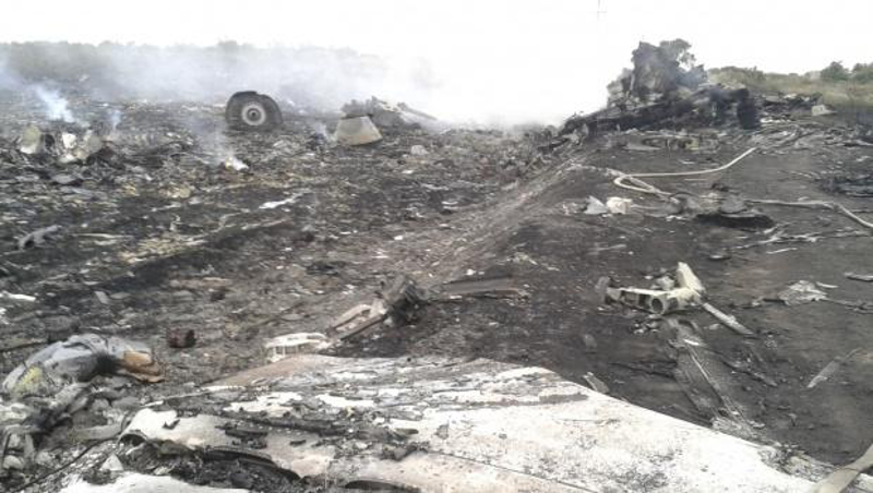 Диспечер Боинга 777: Кијевске власти су исувише брзо јавиле о несрећи