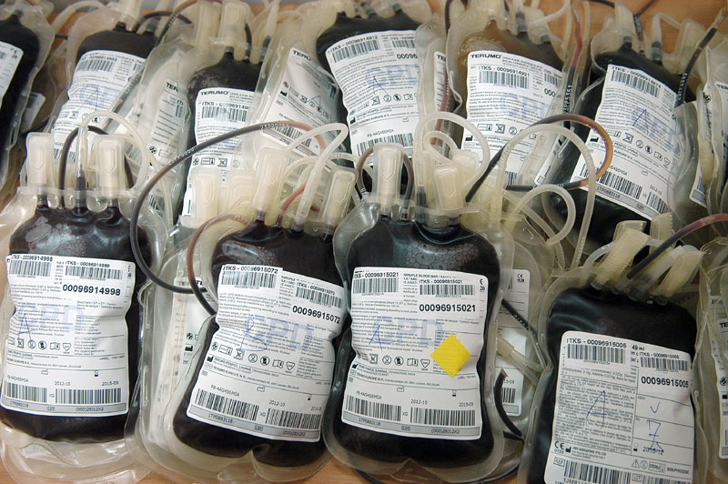 Резерве крви на минумуму, потребна крв свих крвних група