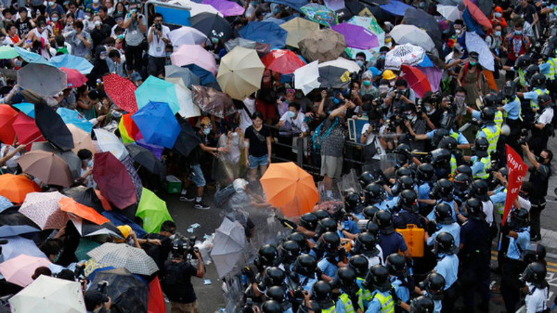 Ко стоји иза "кишобран револуције" у Хонг Конгу