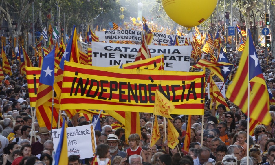 Шкотска покренула лавину: Каталонци на улицама траже референдум о независности
