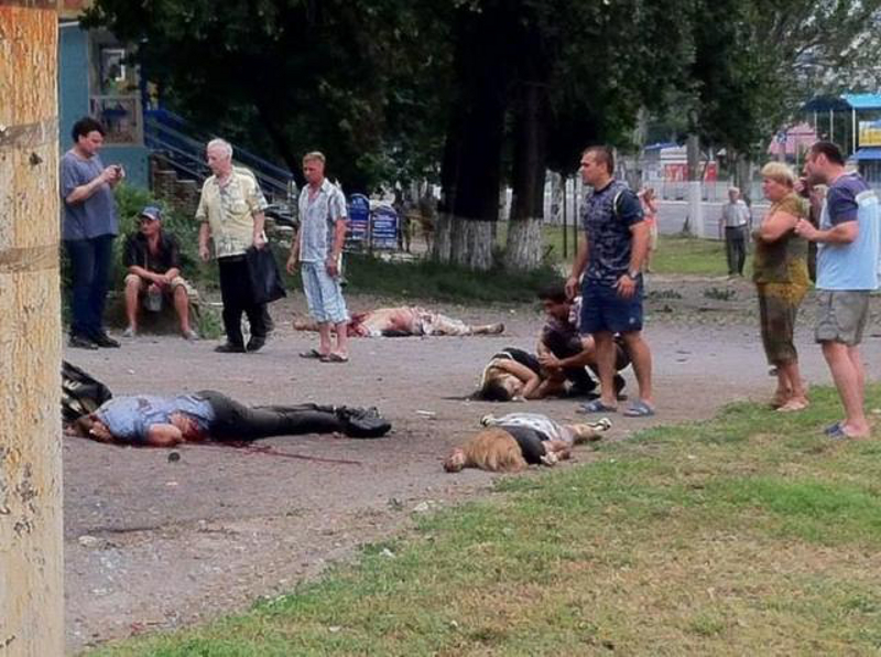 Путин: ЕУ мирно посматра како украјинска војска намерно и директно убија цивиле