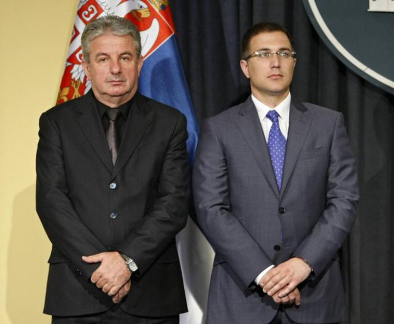 Српској полицији скупа борба против мафије и корупције?!