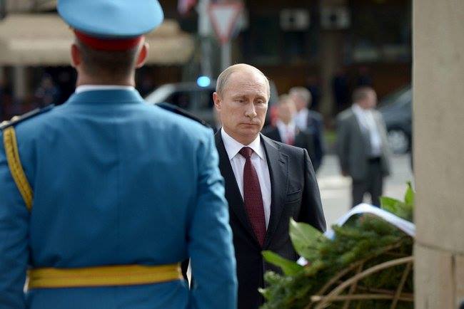 Пратите посету Владимира Путина и војну параду УЖИВО (видео)