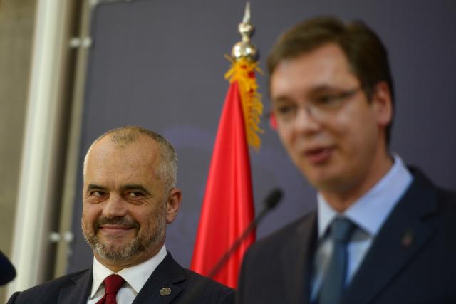 ПЉУНУО СРБИЈУ: Албански премијер Рама у сред Београда позива Србију да "призна" Косово и Метохију!