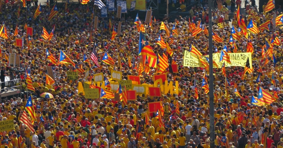 За независност Каталоније изјаснило се преко 80% изашлих на гласање