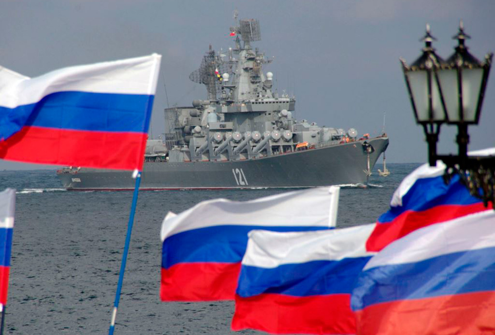 НАТО: Русија ојачава базе на Криму