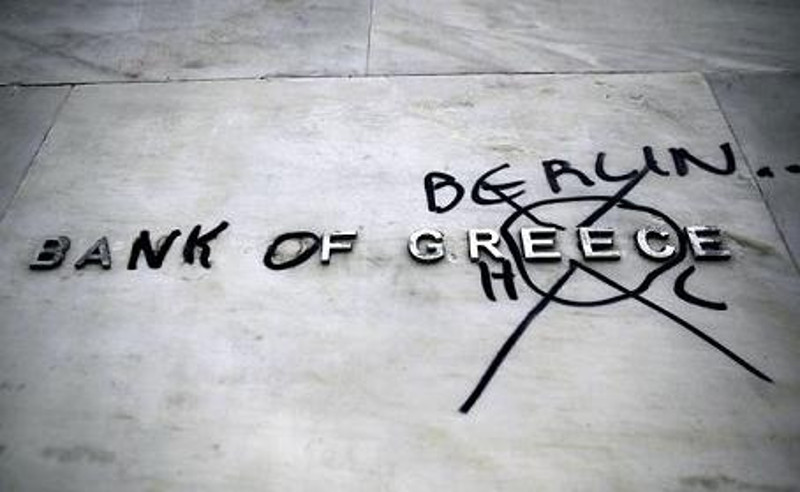 Франкфуртер Алгемајне Зонтагцајтунг: Немачка припрема план да Грчка привремено изађе из еврозоне