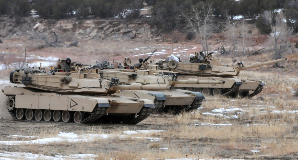 Бугарска одбила размештај НАТО тенкова на својој територији!