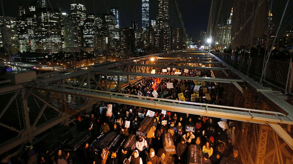 Расни протести у Њујорку: Нема правде, нема мира!